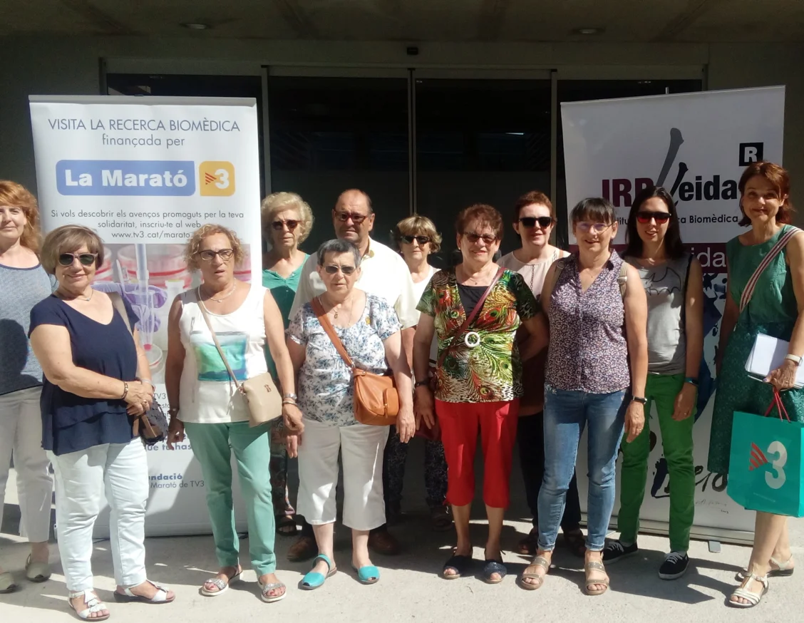 Un grup de donants de Lleida visiten l'IRBLleida en el marc del programa de la Fundació La Marató de TV3