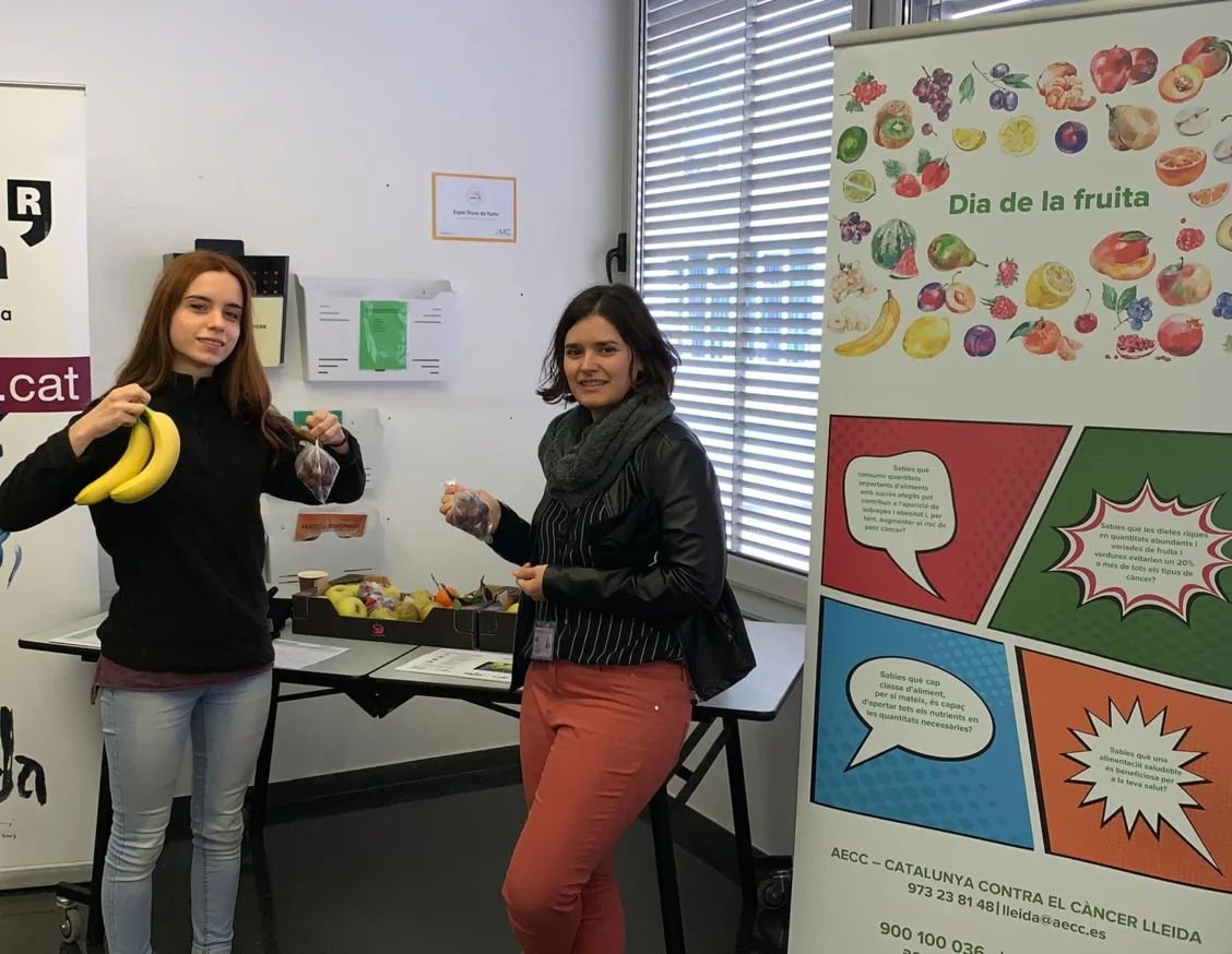 L’IRBLleida acull un programa pilot de l’AECC Lleida per promocionar el consum de fruita en l’àmbit laboral