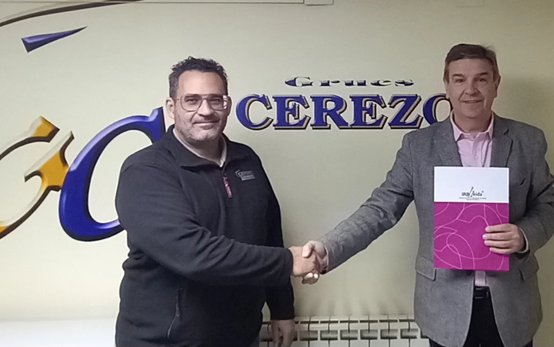 Gruas Cerezo renews its collaboration with the IRBLleida