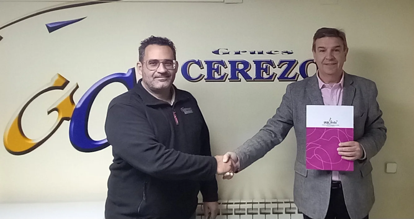 Gruas Cerezo renueva su colaboración con el IRBLleida
