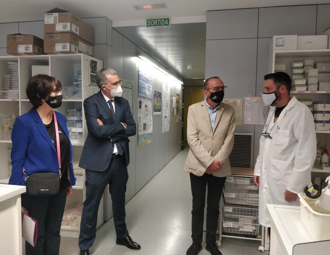 Visita del Paer en Cap, Miquel Pueyo, a l’Institut de Recerca Biomèdica de Lleida