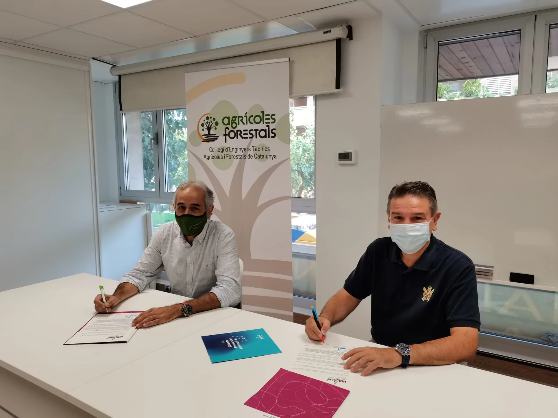 The Col·legi d'Enginyers Agrícoles i Forestals de Catalunya renews its collaboration with IRBLleida