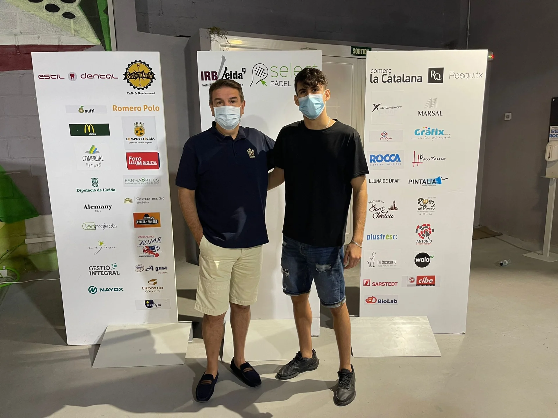 The IV Solidarity Tournament Select Pádel Indoor & IRBLleida raises nearly 800€ for research in Lleida