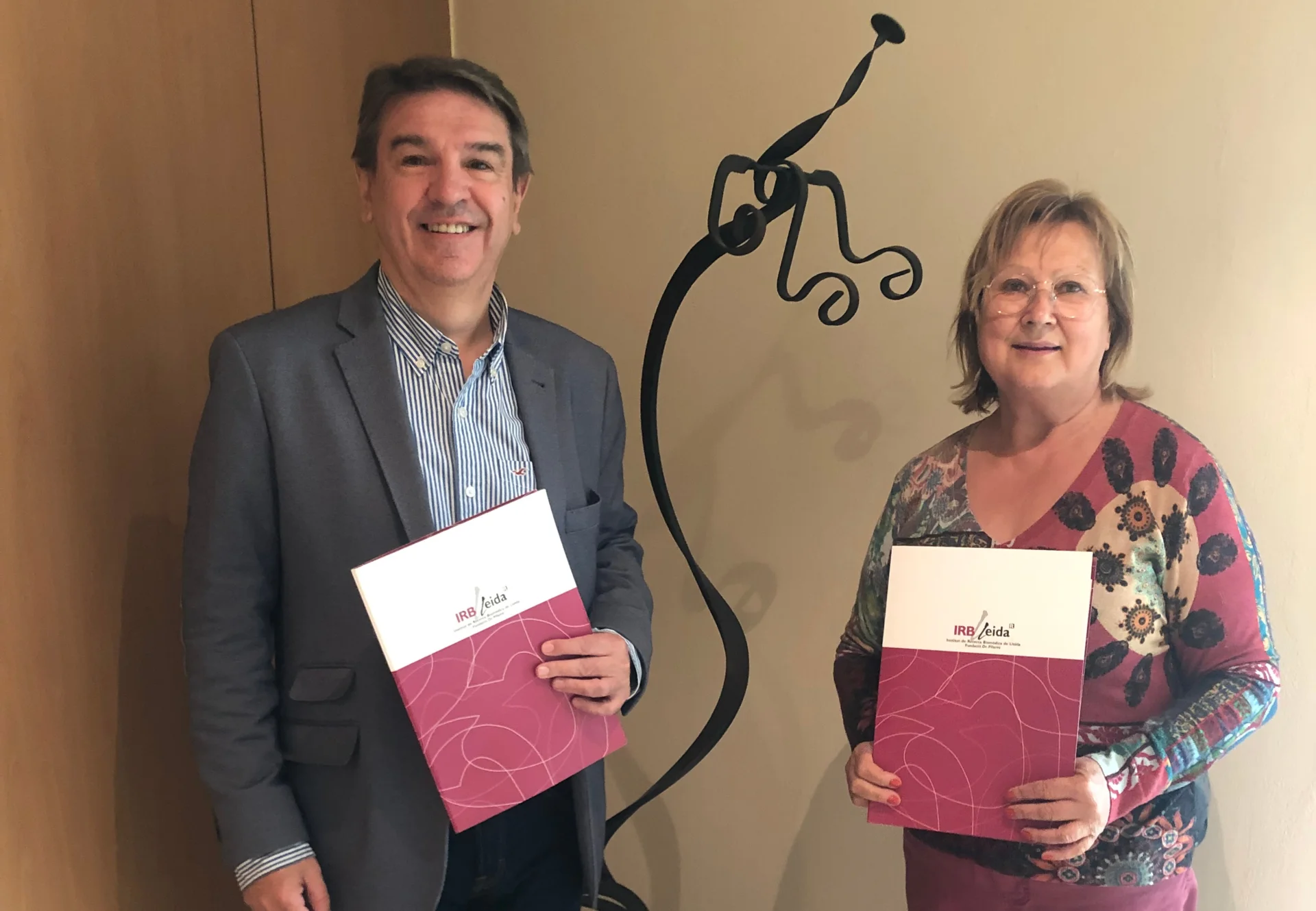 The Mas Blanch i Jové winery renews its collaboration with IRBLleida