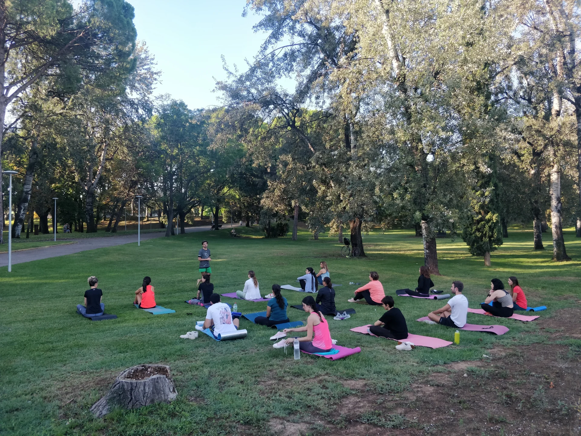 IRBLleida joins the European Mobility Week with a yoga session organised by the Ekke gymnasium