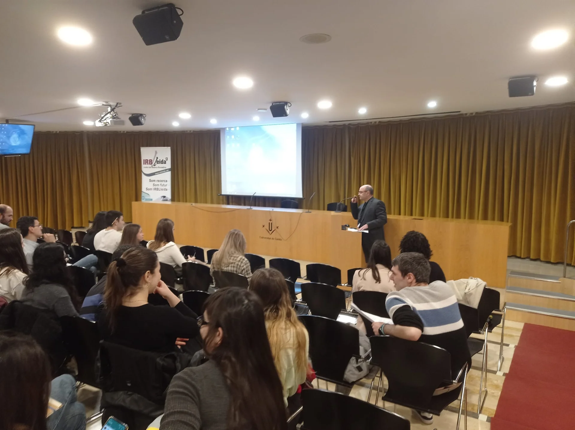 Research staff in training at RBLleida organise a conference to share their research