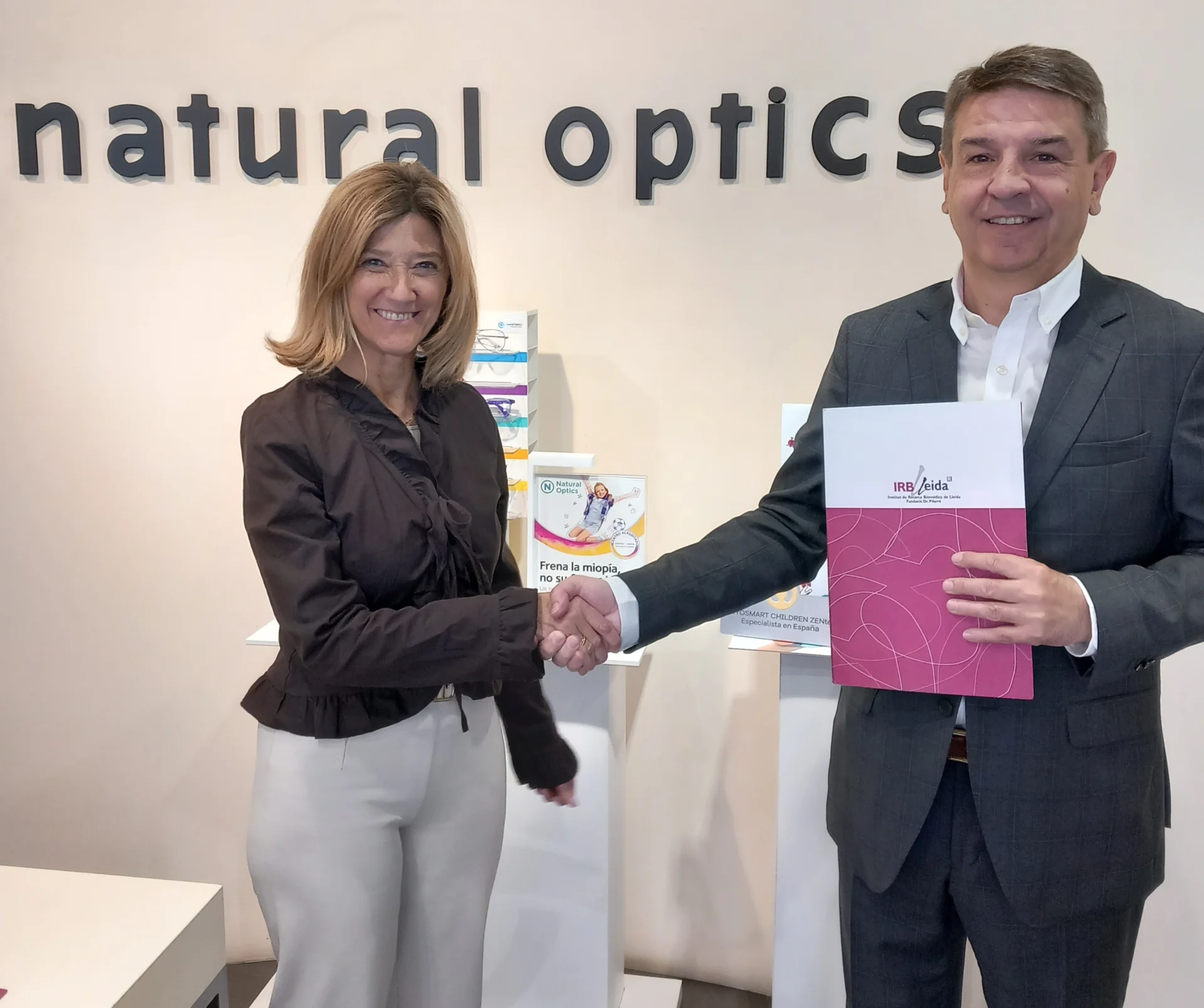 Natural Òptics renews its collaboration with IRBLleida