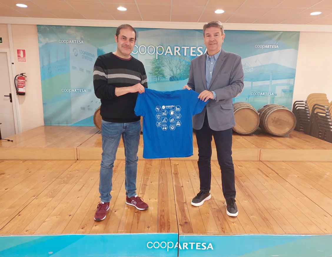 Campanya de la Cooperativa d'Artesa de Segre per recaptar diners per a l'IRBLleida