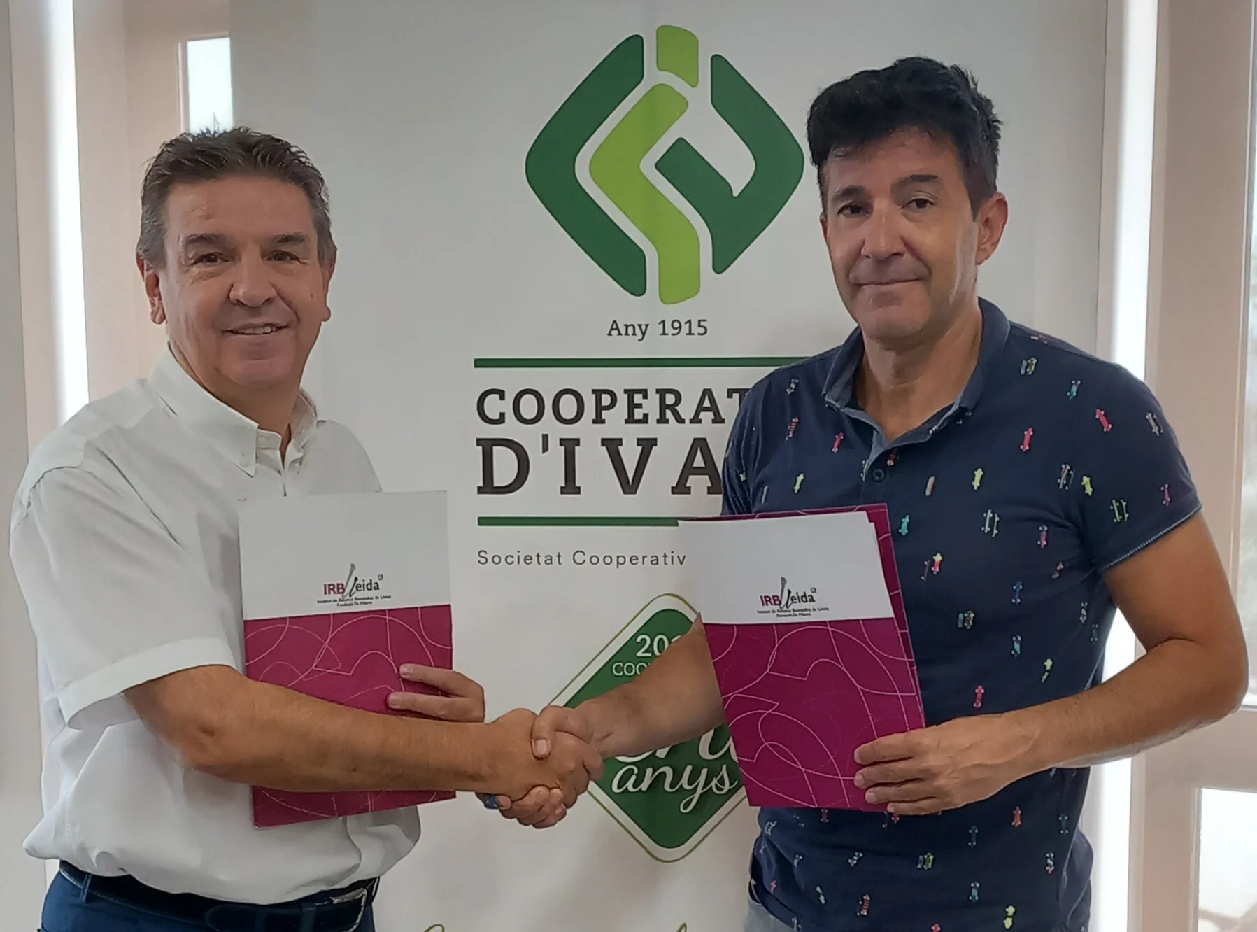 The Cooperativa d'Ivars d'Urgell renews its collaboration with the IRBLleida