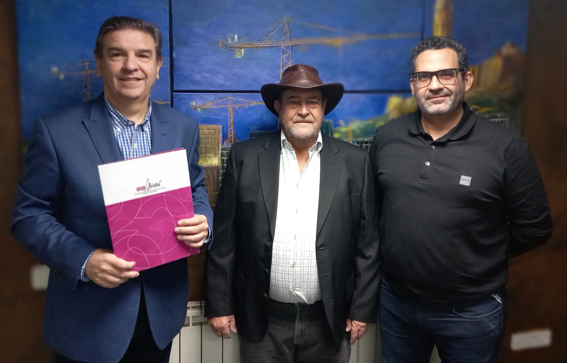 Gruas Cerezo, new collaborating company