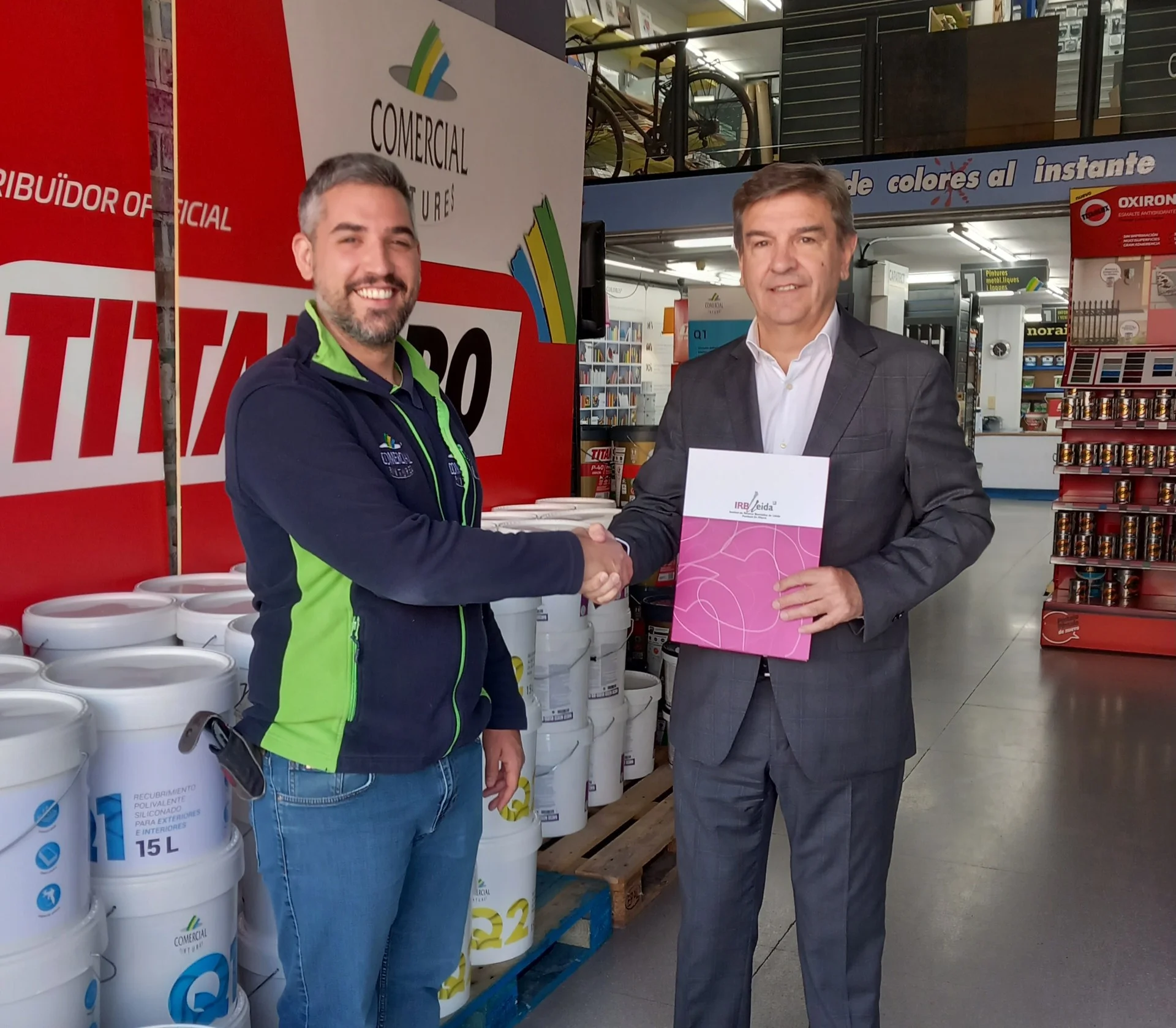 Comercial Pintures renews its collaboration with IRBLleida