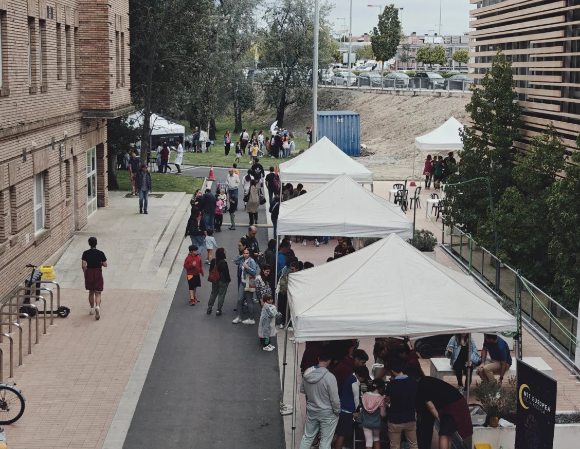 El IRBLleida organiza 16 talleres, 2 charlas y 4 visitas guiadas con motivo de la ‘Noche de la Investigación’ 2025