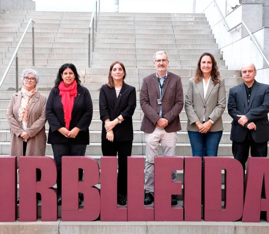 Minister Montserrat visits IRBLleida and Agrotecnio, the two CERCA research centres in the city of Lleida