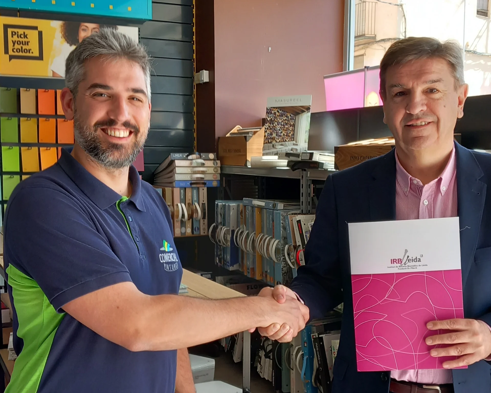 Comercial Pintures renueva su colaboración con el IRBLleida