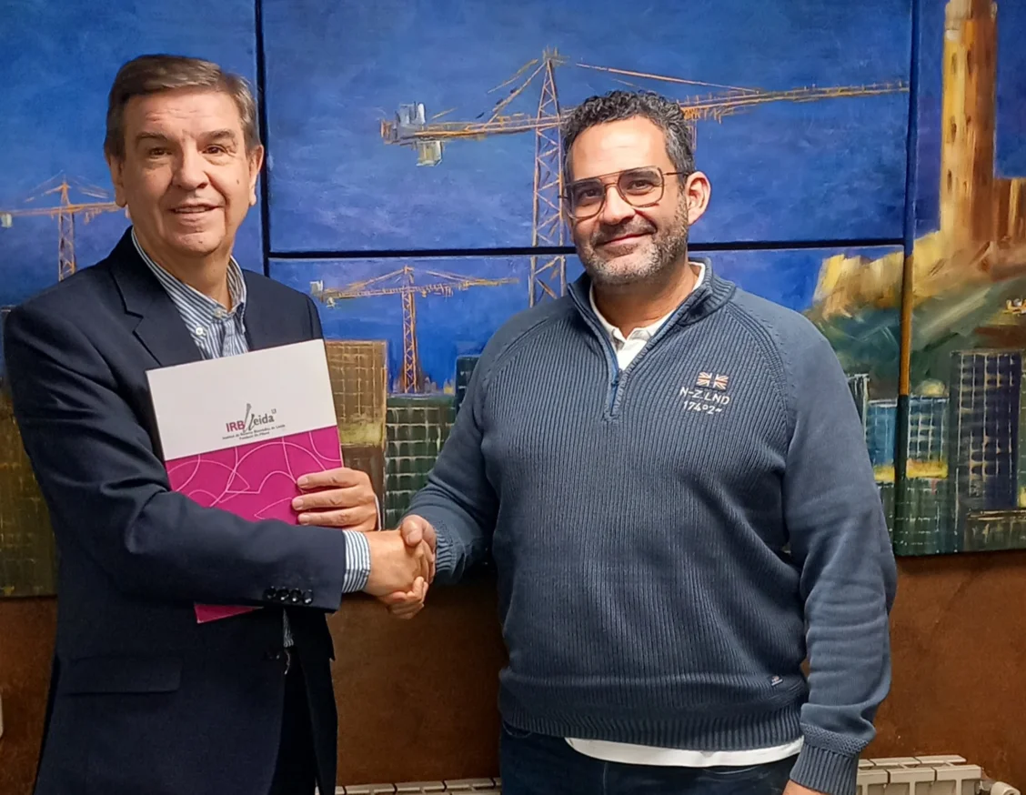 Gruas Cerezo renueva su colaboración con el IRBLleida