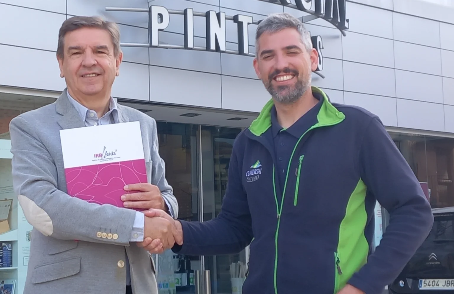 Comercial Pintures renova la seva col·laboració amb l'IRBLleida