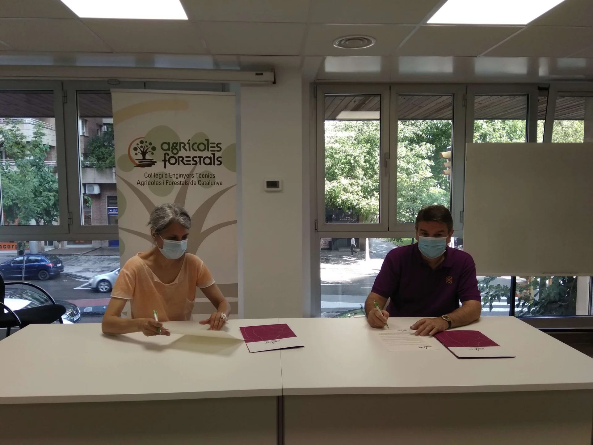 El Col·legi d'Enginyers Tècnics Agrícoles i Forestals de Catalunya renueva su colaboración con el IRBLleida