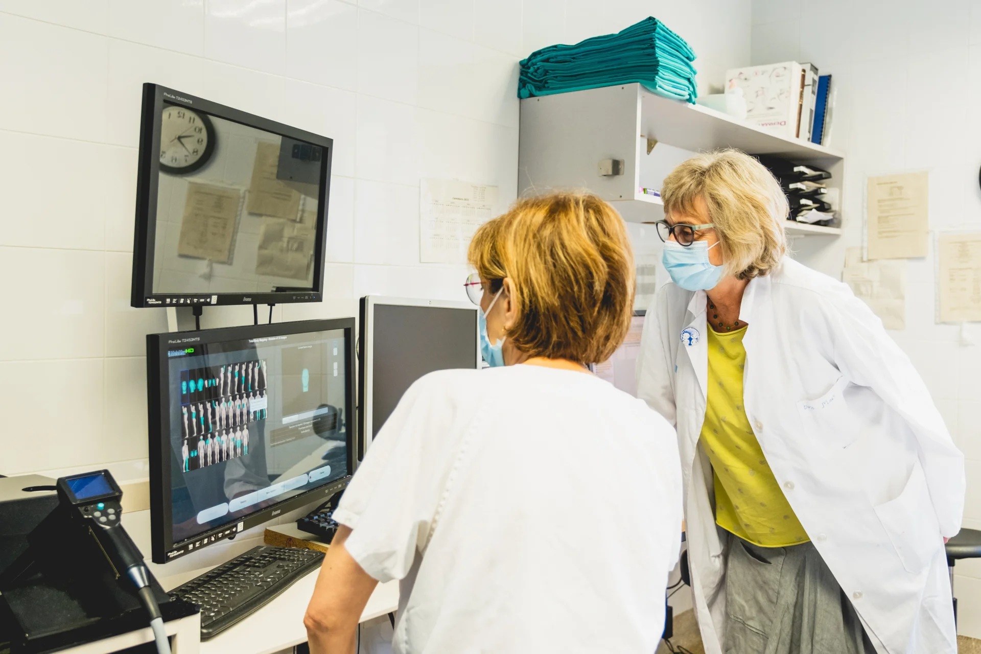 Dermatologists from Lleida participate in the campaign Euromelanoma 2025 with free reviews