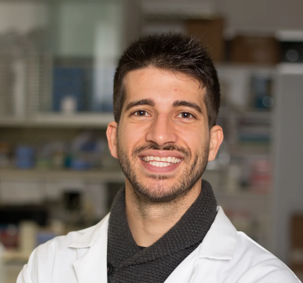 Ignacio Lucas, from the Neurocognition, psychobiology of the personality and behavioral genetics group, defends his doctoral thesis online