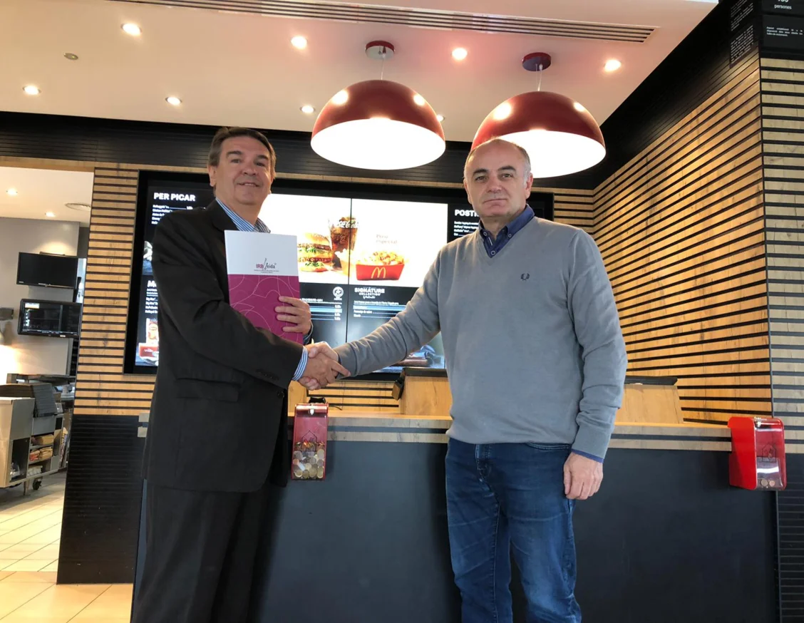 McDonald's Lleida renews its collaboration with IRBLleida