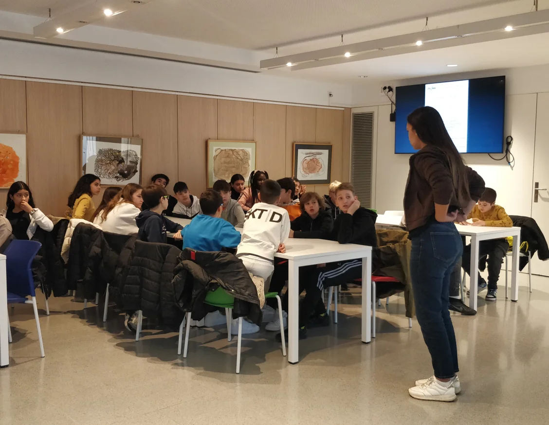 L’IRBLleida manté la seva aposta per la divulgació científica i programa 14 tallers per a infants de 1r ESO el curs 2023-2024