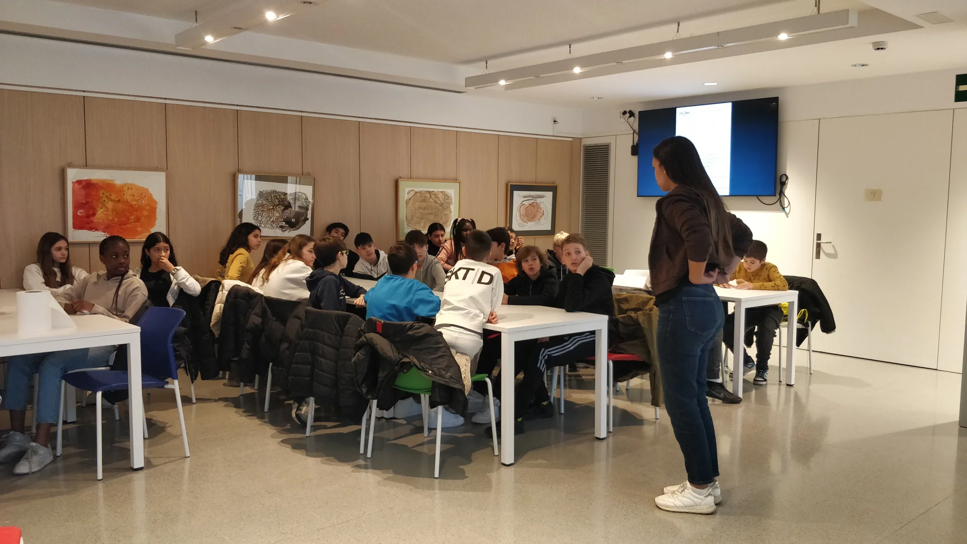 IRBLleida maintains its commitment to scientific dissemination and programs 14 workshops for children of 1st ESO in the academic year 2023-2024