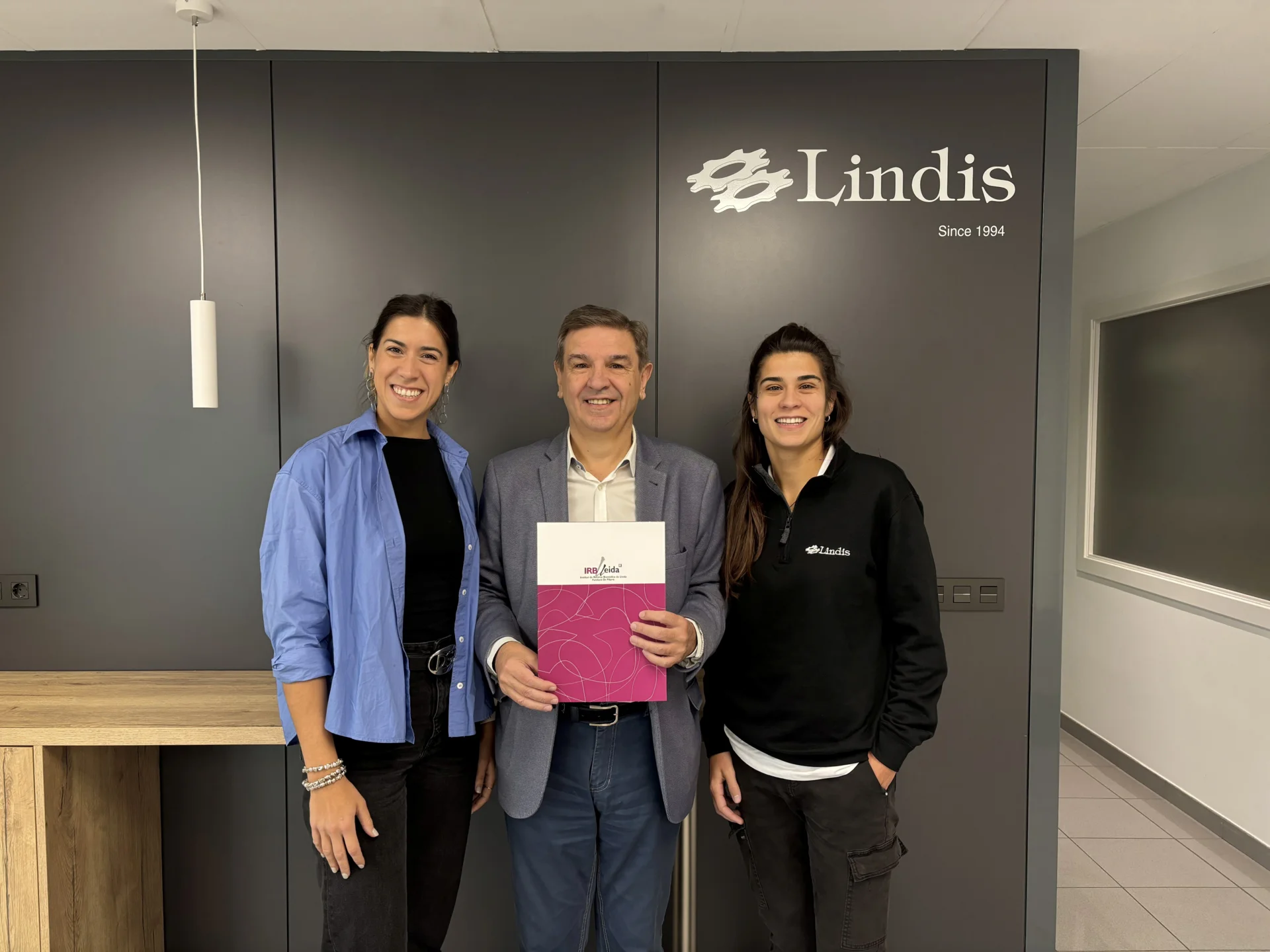 Lindis renueva su colaboración con el IRBLleida