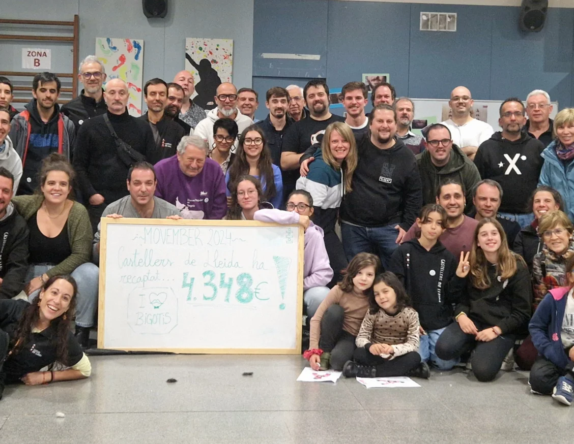 Castellers de Lleida recauda más de 4.300 € en la subasta solidaria de MOVEMBER en Lleida